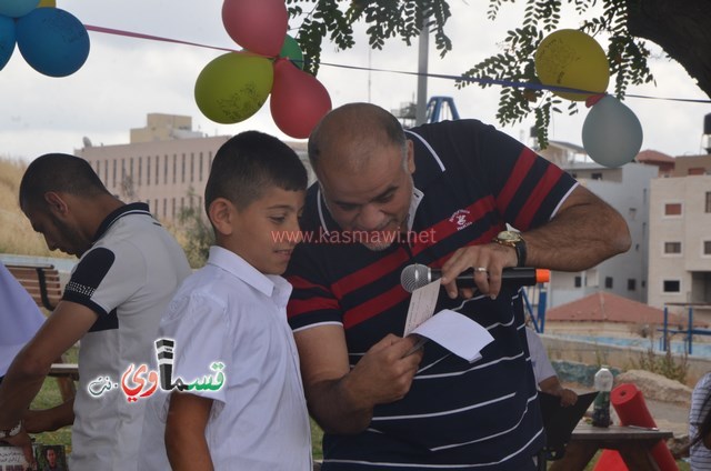 كفرقاسم- فيديو: الرئيس عادل بدير  الأوائل الدينية النواة الاولى لشيخنا المرحوم المؤسس وصرح تعليمي نفتخر به وتخريج فوج اخر في كرنفال ابداعي جمع الطلاب والأهالي